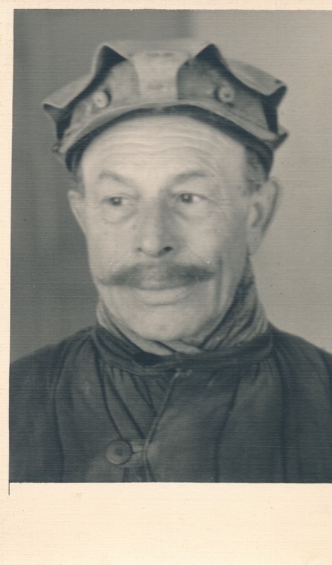 Kohtla Kombinaadi töölise Jakob Nelgi portree