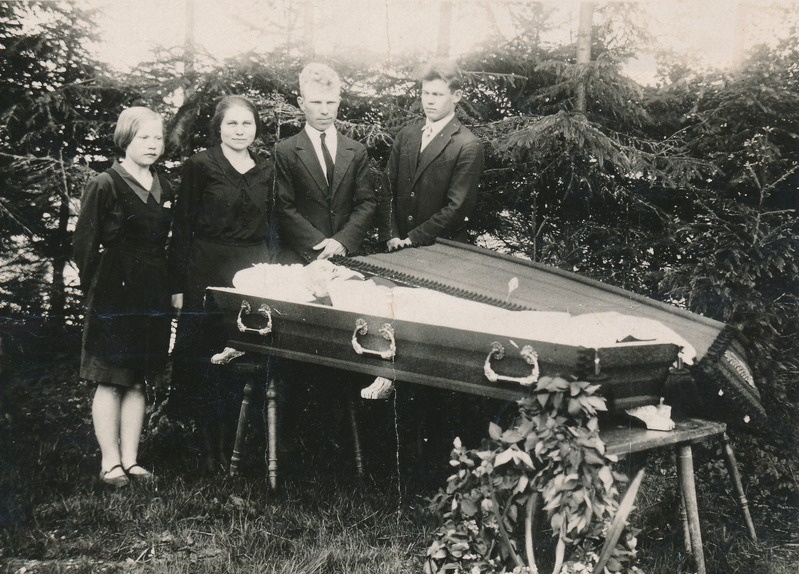 Toomas Sarma matused