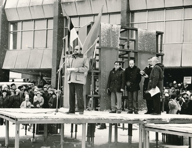 Rakvere, rahvakogunemine Turu platsil