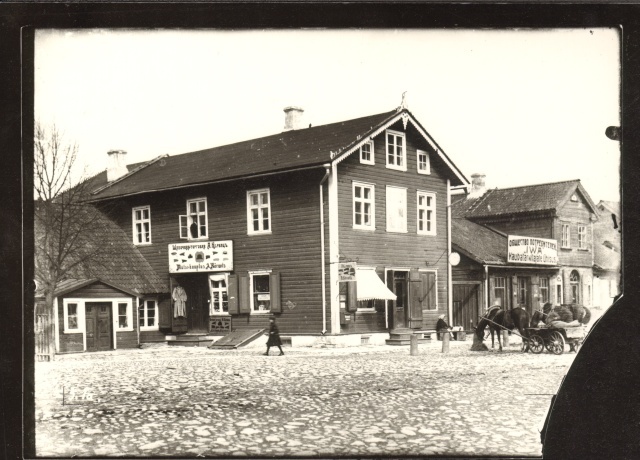 foto, Paide Turuplatsil