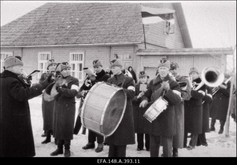 Kaitseliidu Petseri Maleva orkester. Orkestrijuhtide kursused. Orkester paraadidel ja tähtpäevadel Tallinnas, Petseris ja mujal.
