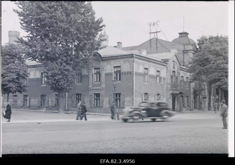 Eesti Kaitsevägede Staabi Ohvitseridekogu raamatukogu hoone.