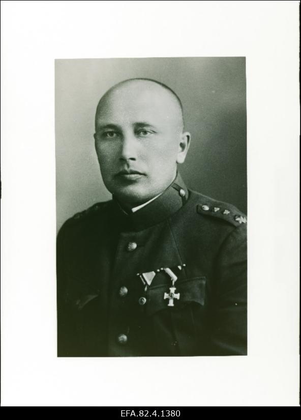 7.Jalaväerügemendi 3.pataljoni ülem kolonelleitnant Paul Kunnus.
