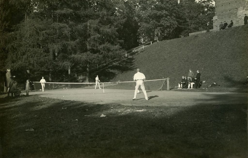 The first tennis tournament in Tartu, seventh in 1913, will be played by students of German corporations