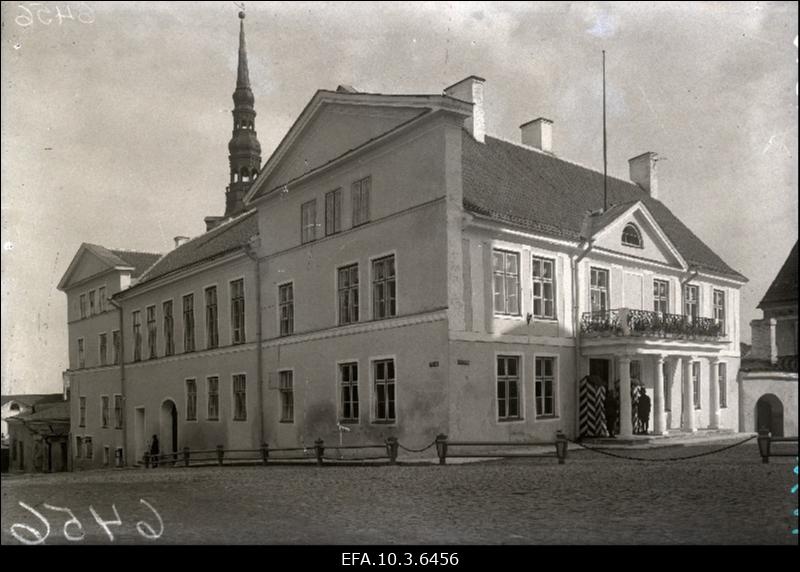Riigivanema maja.