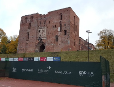 Toomkiriku varemed. rephoto