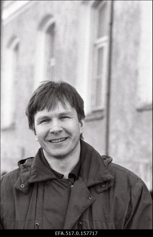 Kalm, Mart - arhitektuurikriitik, kunstiteadlane, Tallinna Kunstiülikooli kunstiajaloo kateedri juhataja.