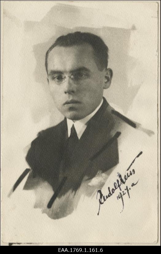 Üliõpilasseltsi "Liivika" liige, õigusteadlane Rudolf Keiss, portreefoto