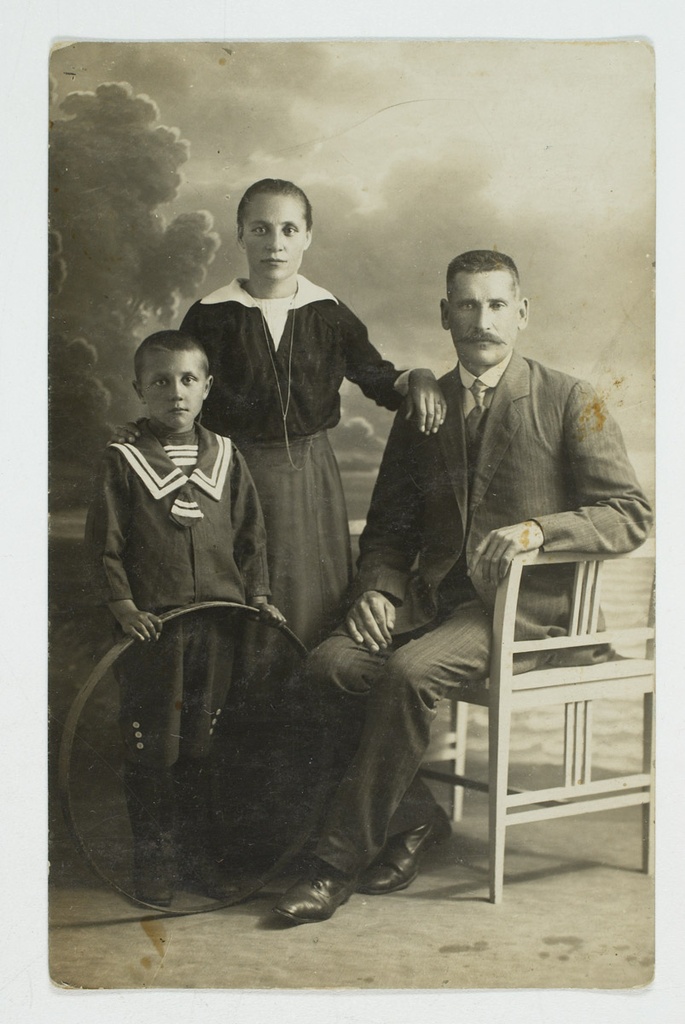 Tallinna töölisperekond 1904/1905. aastal