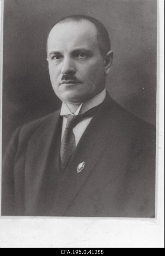 Tartu Linna Volikogu juhataja Villem Tubin. (1. jaanuarist 1931. aastal - 2. märtsini 1934. aastal)