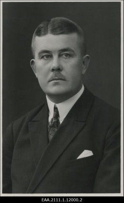 Gustav Talts, eesti advokaat, Viljandi linnapea ja seltskonnategelane, portreefoto  duplicate photo