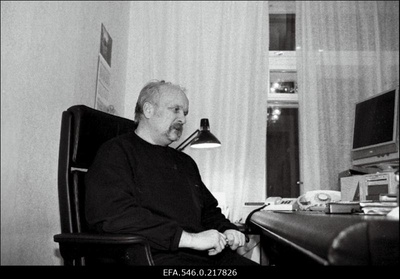 Keskkriminaalpolitseinik Koit Pikaro.  similar photo