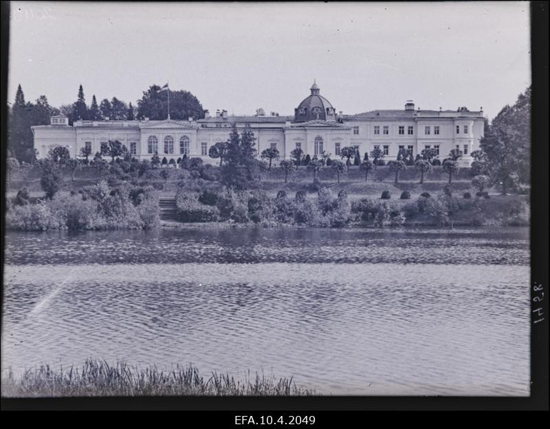 Eesti Rahva Muuseum Raadi mõisas.