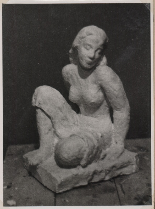Foto albumist. SAlme Riig. "Leda" 1945
