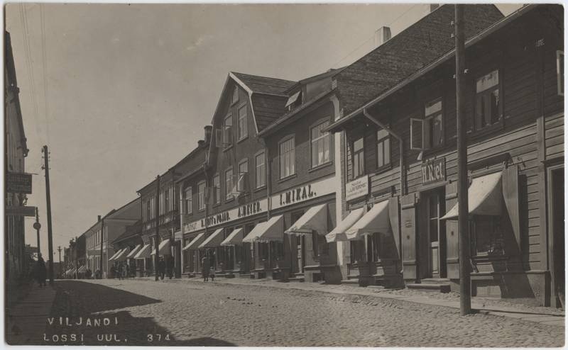 fotopostkaart, Viljandi, Lossi tn Tartu ja Kauba tn vahel (hooned praeguse Keskväljaku kohal) u 1920, foto J. Riet