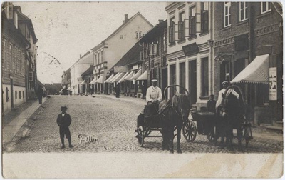trükipostkaart, Viljandi, Lossi tn, Tartu tn ja Kauba tn vahel, u 1910  duplicate photo