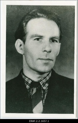 Hugo Leinemann oli 1948-1949 ELKNÜ Padise vallakomitee sekretär. Hilisem Tallinna Aiandussovhoosi direktor.  duplicate photo