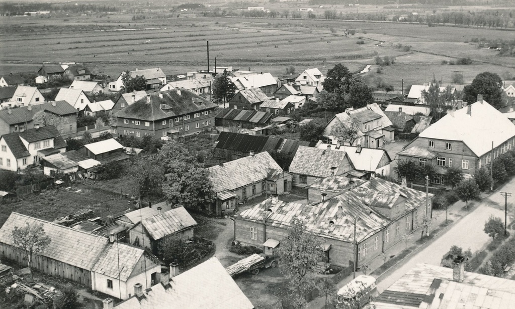 Foto. Vaade Võru linna Koidula, Karja ja Roosi tänavate ümbruses asuvale alale.