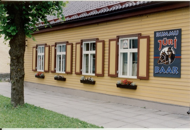värvifoto Paide Tallinna tänav 2000