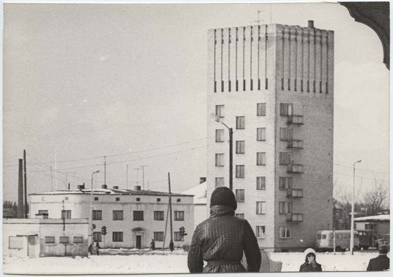 foto, Viljandi, Jakobsoni tn- Leola tn ristmik, veetorn, talv, 1977, foto E. Veliste