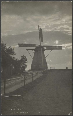 fotopostkaart, Viljandi, Kaalu tn- Turu tn ristmik, tuuleveski, u 1910, foto J. Riet  duplicate photo