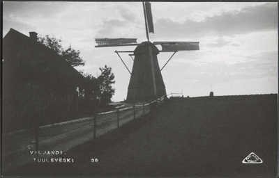 fotopostkaart, Viljandi,  Kaalu tn- Turu tn ristmik, tuuleveski, u 1915, foto J. Riet  duplicate photo