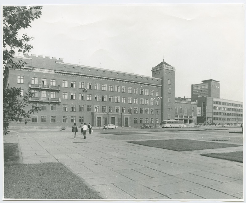 Riia Polütehnilise Instituudipeahoone aastast 1958.a.