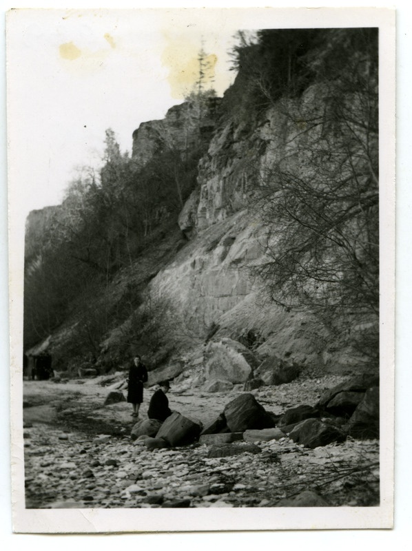 Tallinna Tehnikaülikooli mäekateedri professor Jaan Kark üliõpilastega Rannamõisas praktikal, 1938.-1940.a.