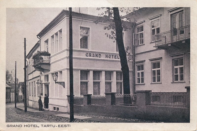 Grand Hotel (Vallikraavi t). Tartu, 1925-1935.