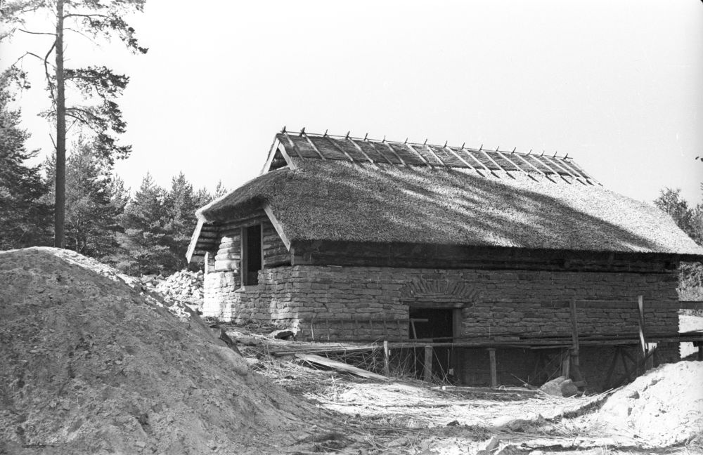 Vesiveski ehitamine.