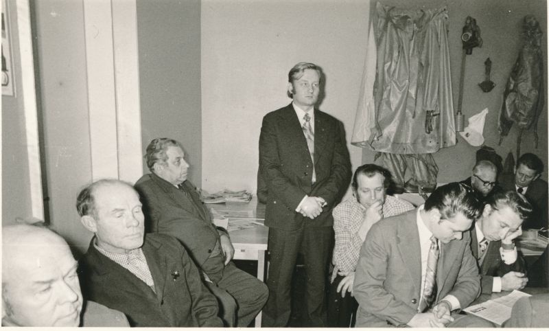 Foto. Vabariiklikud sidesüsteemi tsiviilkaitseõppused Haapsalus, 1975