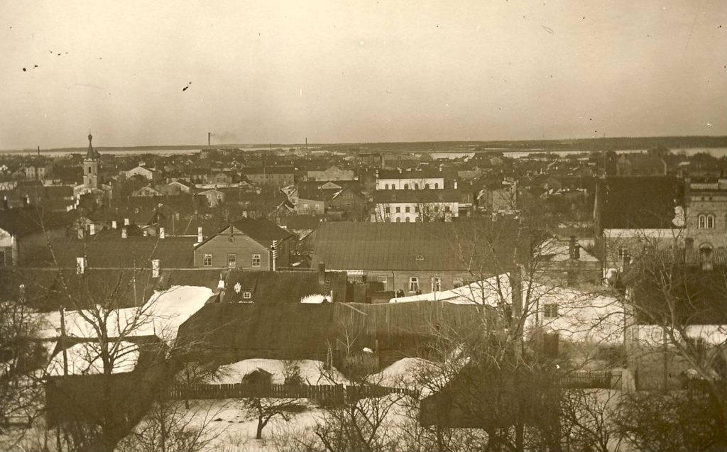 Rakvere, vaade Vallimäelt linnale
