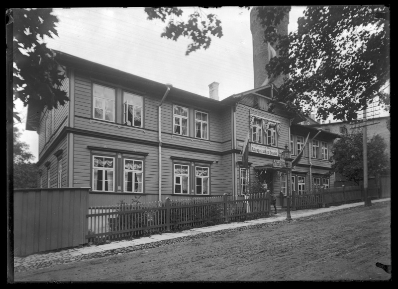 Evangeeliumi hospiits (hoone Falgi teel).