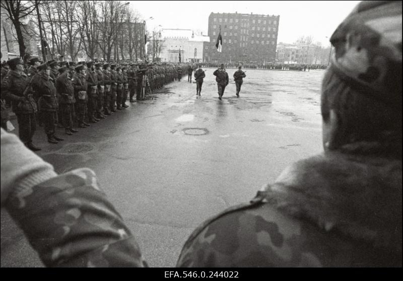 Eesti Vabariigi 75. aastapäevale pühendatud paraad Vabaduse väljakul.