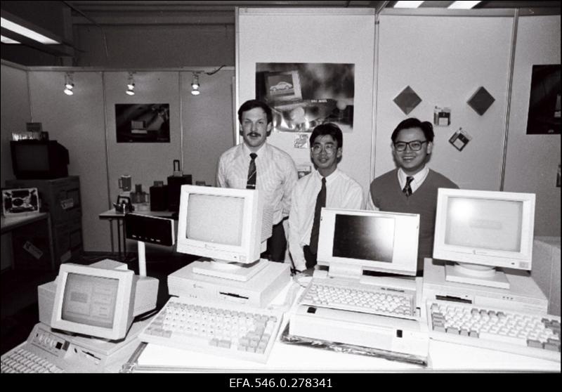 Arvutite alane väljapanek Eesti Näitusel.