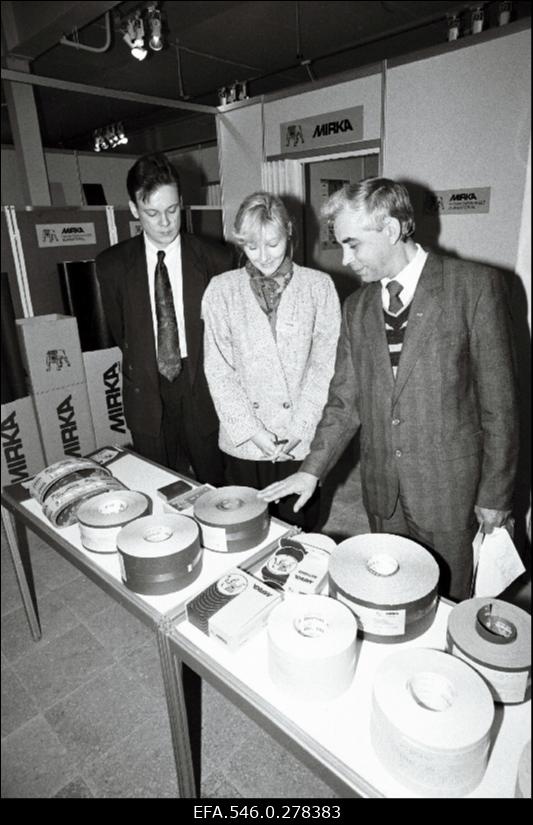 Kaubandusmess Eesti Näitusel.