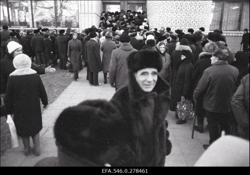 Pensioni kättesaamise järjekord sidejaoskonnas.