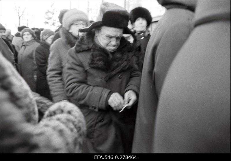 Pensioni kättesaamise järjekord sidejaoskonnas.