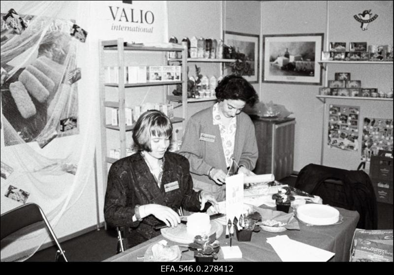 Kaubandusmess Eesti Näitusel.