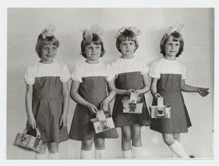 EKE lasteringide kokkutulek. Mudilasrühm "Marjulised"