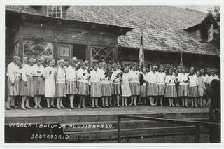 Vigala laulu- ja muusikapäev. Segakoorid. Vigala kirikumõisas 1930