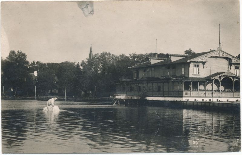 Fotopostkaart. Kuursaal ja jääkaru 1925.