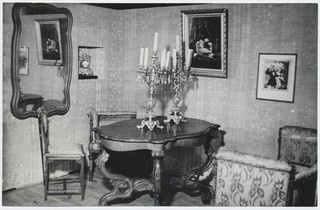 Mahtra Talurahvamuuseumi avamin. Ekspositsiooni I saali mõisanurk