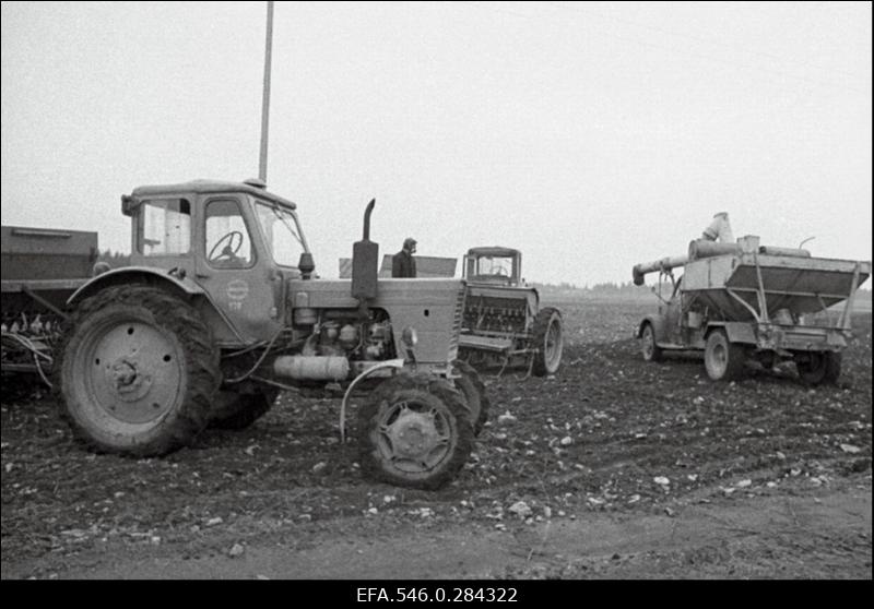 Linnamäe kolhoos, Martna, Karuse.
