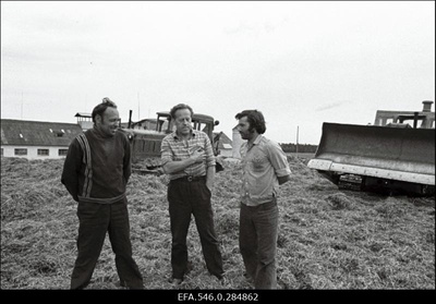 Saku NS.  similar photo