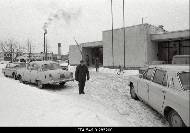 Rahva Hääle kolhoos [kollektiivlepingu sõlmimine]