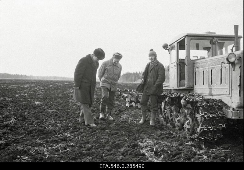 Harju rajooni Aruküla kolhoos.