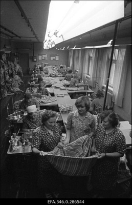 Õmblusvabrik Sulev.  duplicate photo