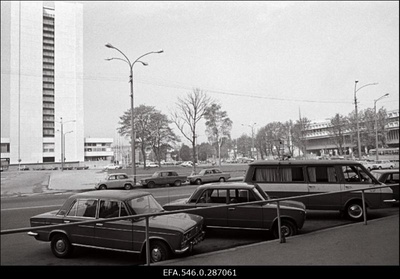 Viru väljakul  similar photo