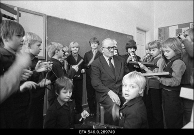 Kooliorkestri proov. [1984.a muutus Tabivere 8-klassiline kool Tabivere Keskkooliks.]  similar photo